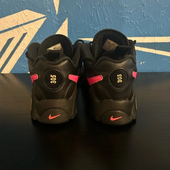 Nike Air Barrage Low QS Super Bowl Liv